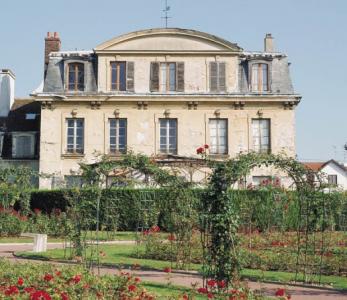 castle-of-maison-blanche