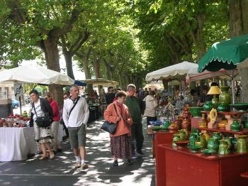 discover-the-potters-market