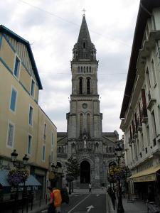 the-high-city-of-lourdes