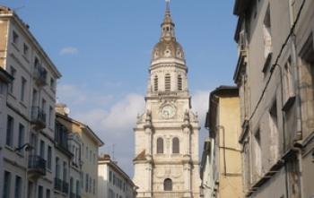monument-and-tourist-places-in-meximieux