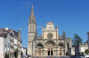 la-cathedrale-saint-jean-baptiste-de-bazas bazas