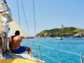 my-sail-boat-visit-calanques-mediterranee