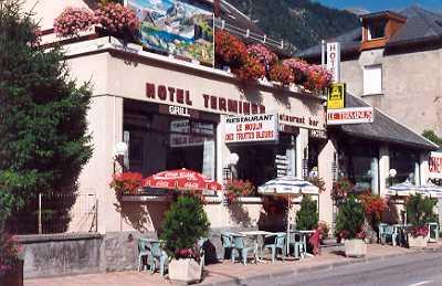 hotel-terminus-restaurant-le-moulin-des-truites le-bourg-d-oisans