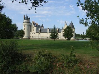 visit-of-plessis-bourre-castle