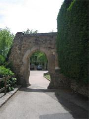 visit-the-gate-of-the-castle