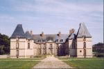 castle-of-reveillon
