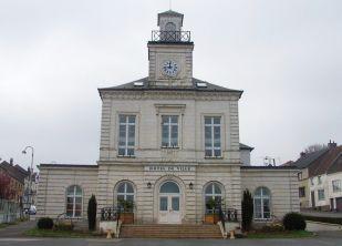 the-town-hall-of-fruges