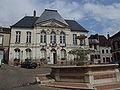 general-visit-of-joigny-for-the-personels