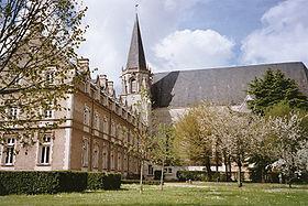discover-the-abbay-saint-martin-of-liguge