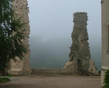 the-castle-of-las-croux-s-park
