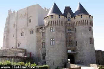 the-saint-jean-castle