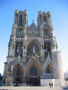 visit-the-city-of-reims
