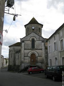 discover-the-town-of-rouillac