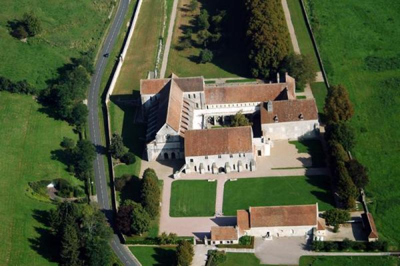 the-noirlac-abbey